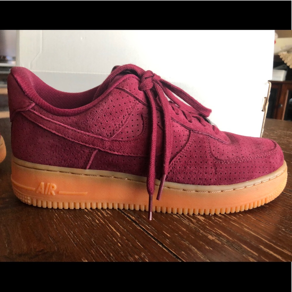 Women’s Air Force 1 07’ Suede